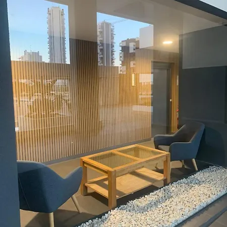 Alexia 1 アパート